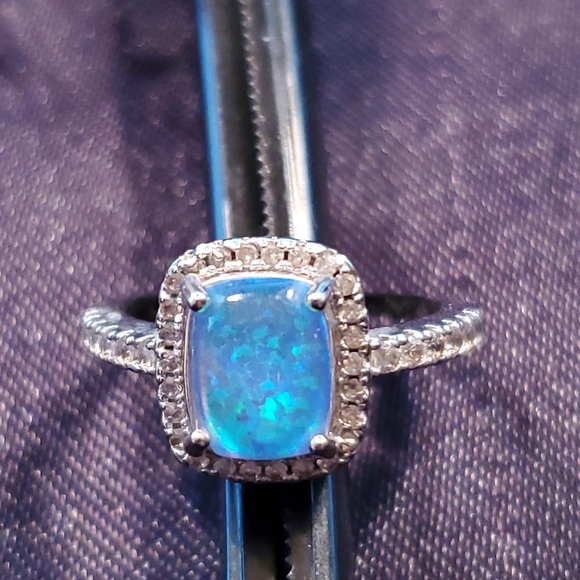 Blue stone old fashioned ring - Picture 3 of 8